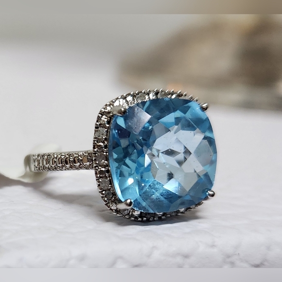 7.50 CT Blue Topaz .10 CTW White Diamonds Silver Ring NWT SALE SALE SALE - Picture 7 of 15